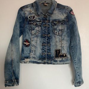 Denim Jacket. Size M( runs smaller).New no tags